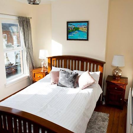 Cheerful 2 Bedroom House In The Heart Of Belfast Bagian luar foto